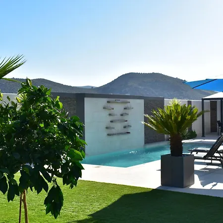 Casa Valdearenas Сasa de vacaciones Iznájar